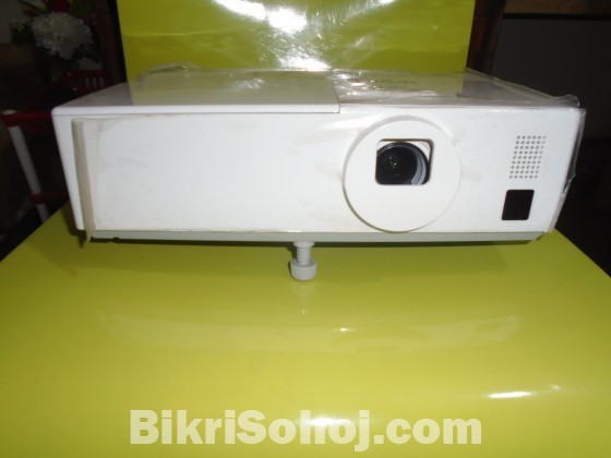 Projector sell